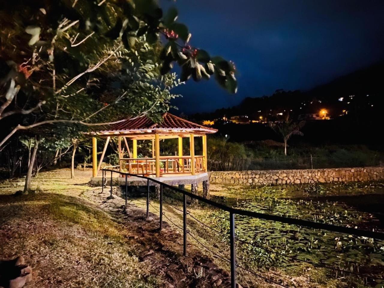 Hotel Casa Cantabria Campestre Villa de Leyva Exterior photo